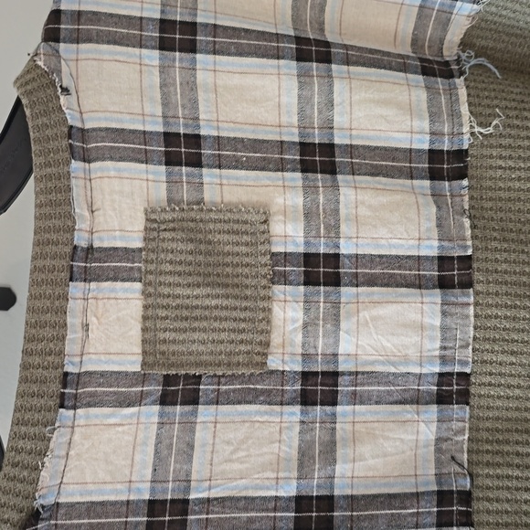 Pol olive mixed pattern top - Picture 11 of 11